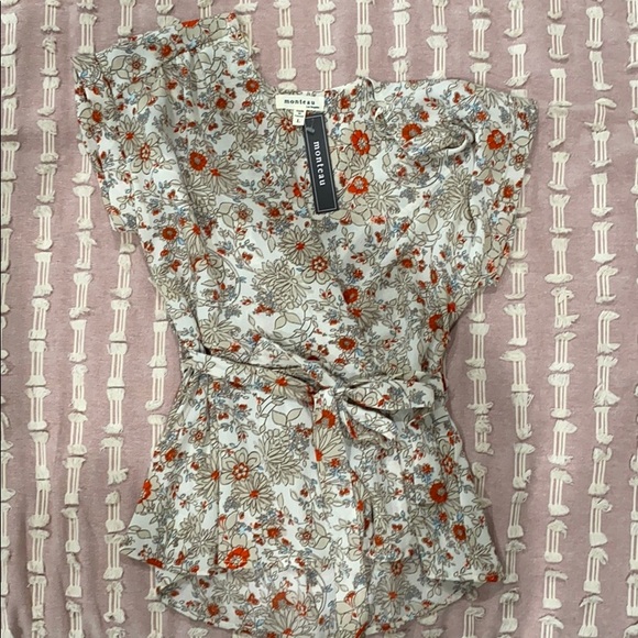 Wrap top - Picture 1 of 4